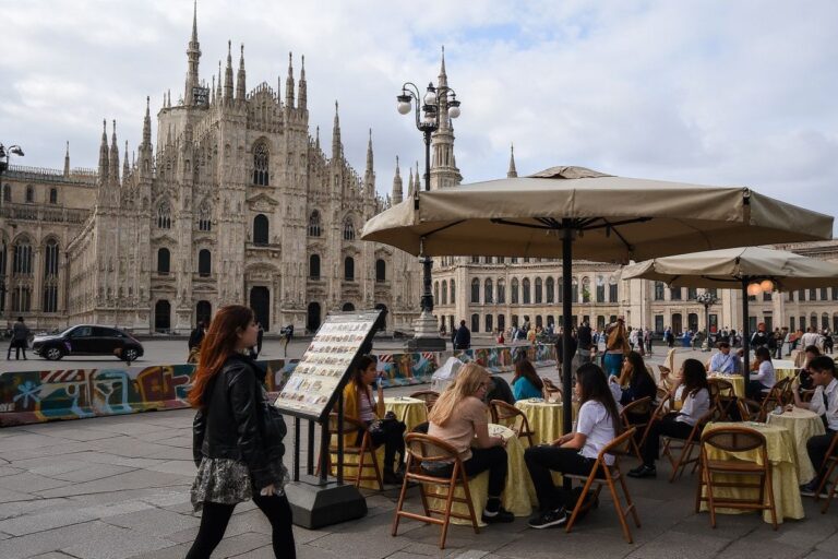 Applying for Scholarship in Italy