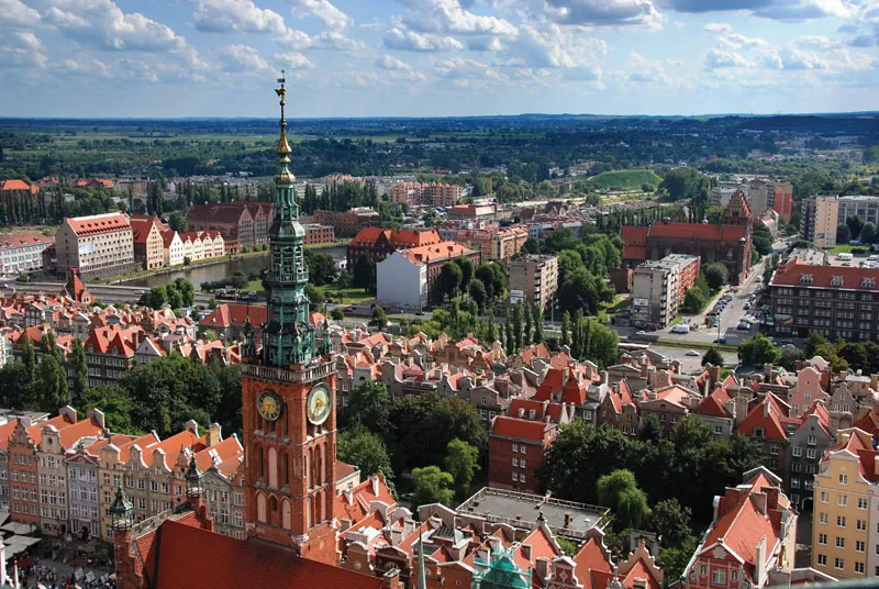 How to Get a Scholarship in Poland (Complete Guide)